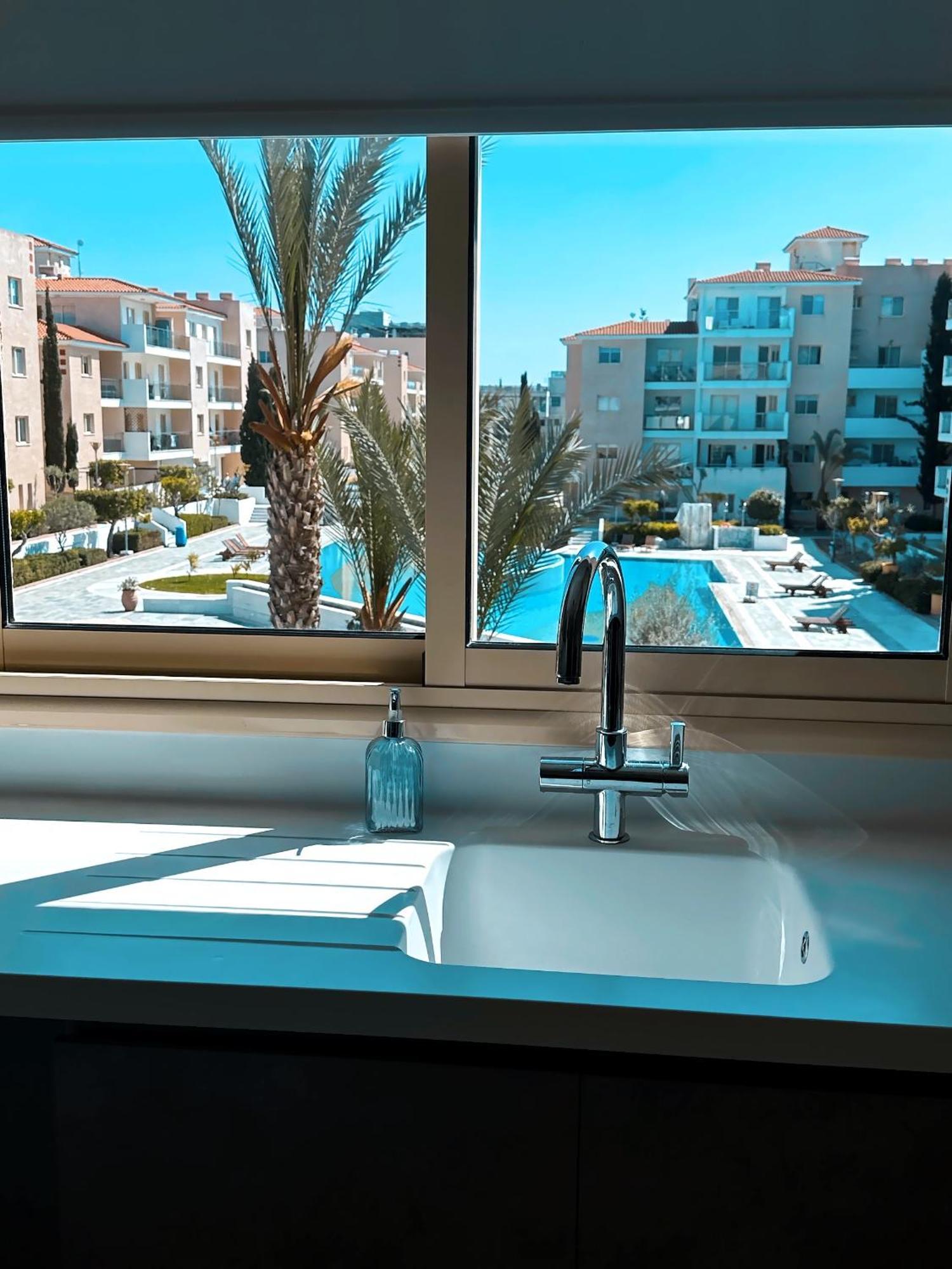 Apartament Elysia Park Ameliya 202 Pafos Zewnętrze zdjęcie